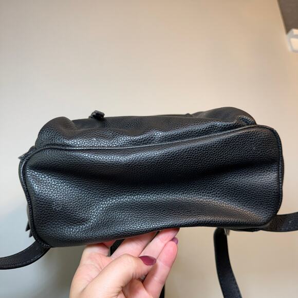 Dana Buchman Women's Black Faux Leather Backpack Bag Purse - Picture 4 of 9